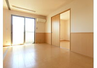thumbnail_original_large_8514284