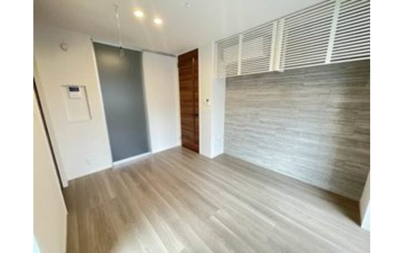 n143330187000010010201