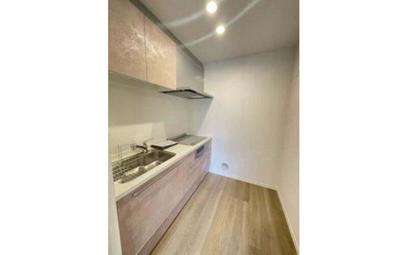 n143330187000010010202