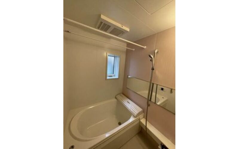 n143330187000010010204