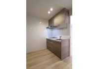 n143330073000010020204